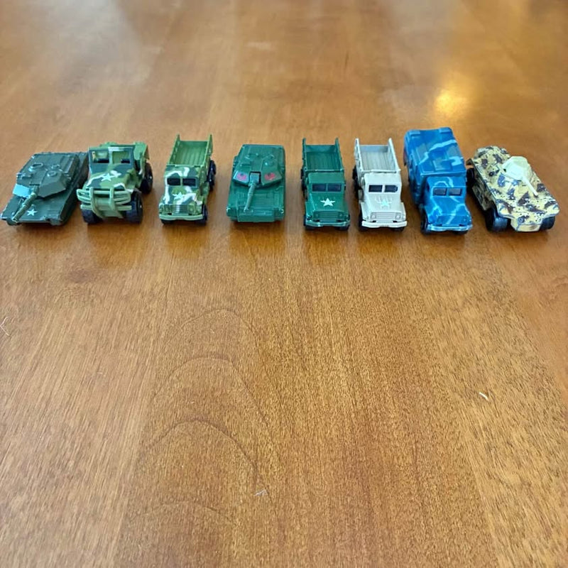 Set of 8 diecast military vehicles, mixed colors, side view