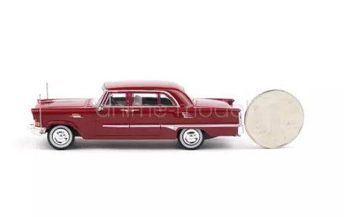 Red Hongqi CA72 luxury sedan diecast model car, side view