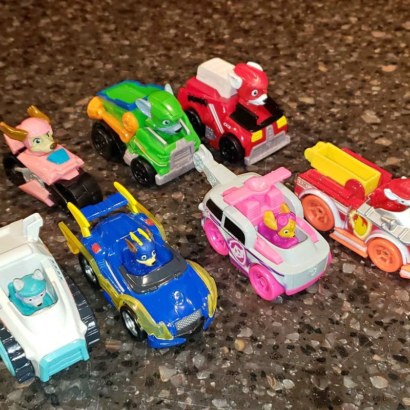 Toy diecast car set of 7 in mixed colors, with detailed decals on each car