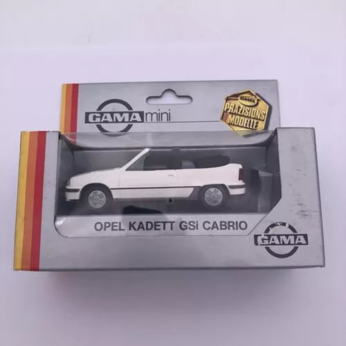 Diecast model car in retail box, white Opel Kadett GSi Cabrio