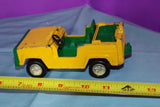 VINTAGE DIECAST TOOTSIE TOY JEEP GOOD FOR PARTS OR RESTORATION ROLLS GOOD Parts