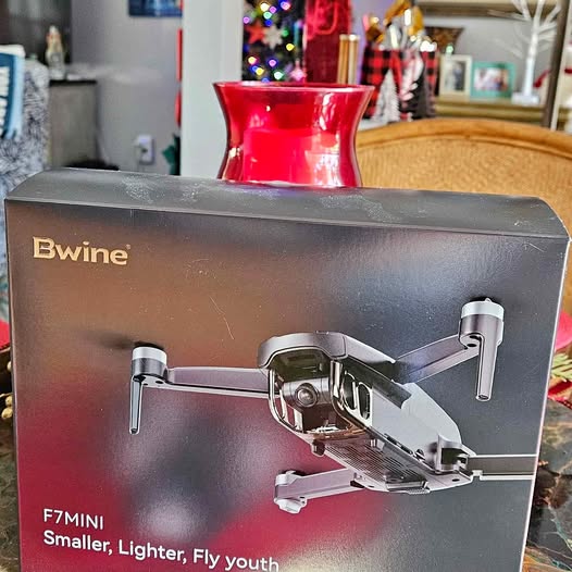 Mini drone retail box with Bwine F7MINI printed and drone illustration