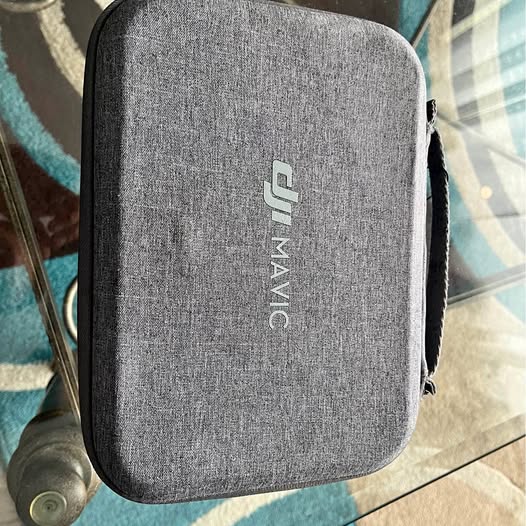 DJI Mavic drone hard case, gray fabric with zipper