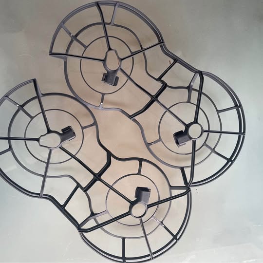 Drone propeller protection ring set with five guard spokes, dark gray