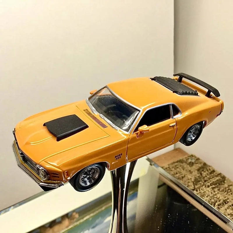 Yellow Ford Mustang Boss 429 1/43 diecast, front 3/4 view