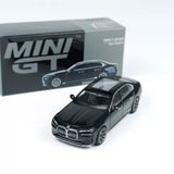 Black BMW i7 eDrive50 1:64 diecast model car toy, front 3/4 view