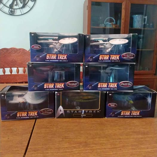 Hot Wheels Star Trek diecast ship set, multiple boxed ships with blue packaging
