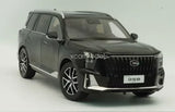 1/18 scale black diecast SUV model with front grille and GS8 badge