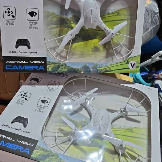 Willards MD drone with camera, white quadcopter with four propellers