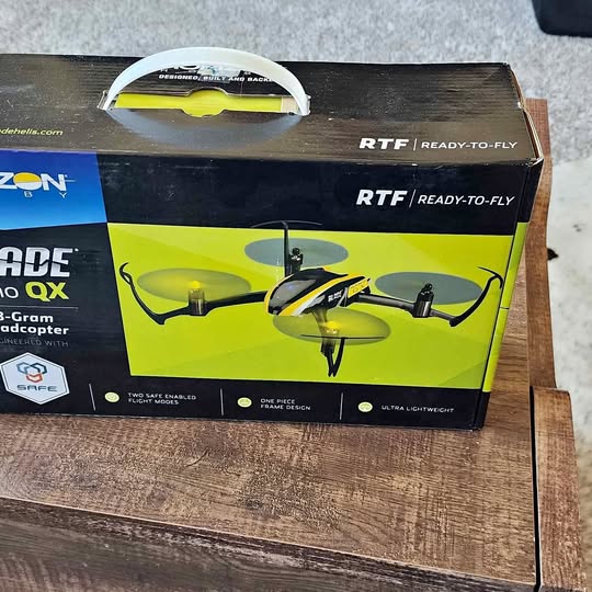 Horizon Hobby nano QX drone retail box, lime green and black RTF package