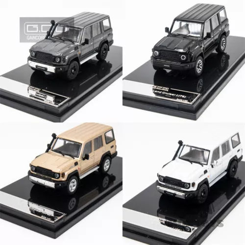 1:64 Land Cruiser diecast model car set on display bases, four vehicle colors