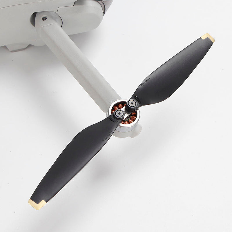 Replacement drone propeller blades, black with gold tips and metal hub