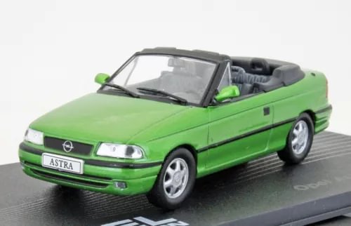 Green Opel Astra F cabriolet diecast model car, front three-quarter view