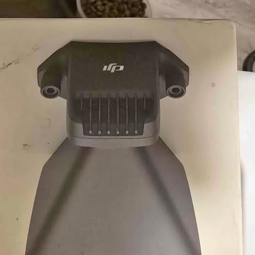 DJI Enterprise 3 loudspeaker, dark gray housing with mounting bracket