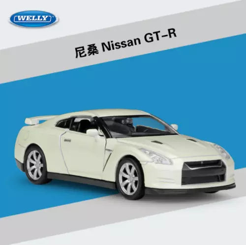 Welly 1:36 Nissan GT-R metal diecast pullback model car, white coupe
