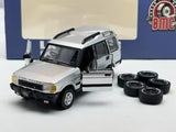 1998 Land Rover Discovery 1 Silver RHD 1/64 Scale Diecast Model Car BMC Toy