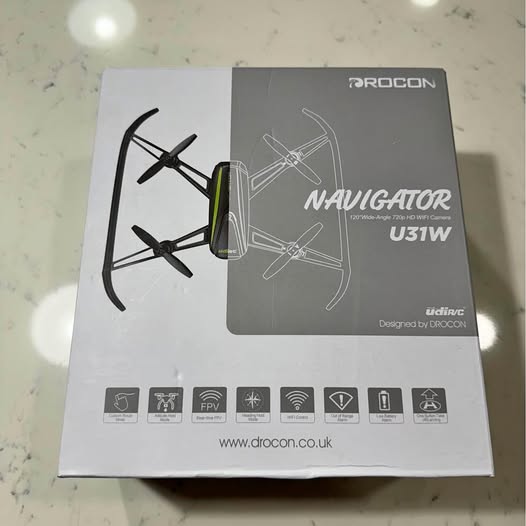 ROCON Navigator U31W drone box with four-rotor design graphic