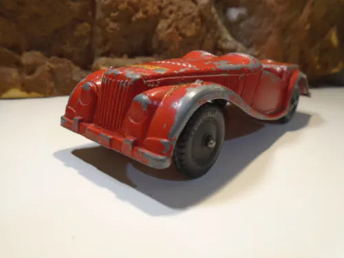 Tootsietoy vintage diecast classic car, red front 3/4 view