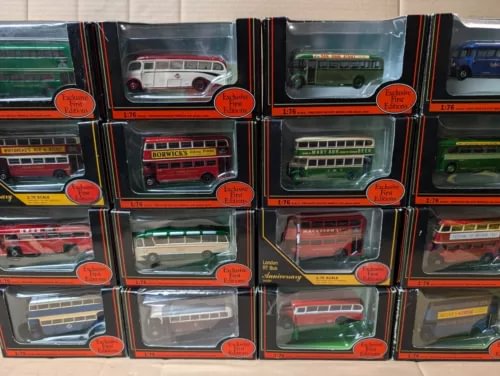 1:76 diecast bus coach model in boxed packaging, multi-bus assortment