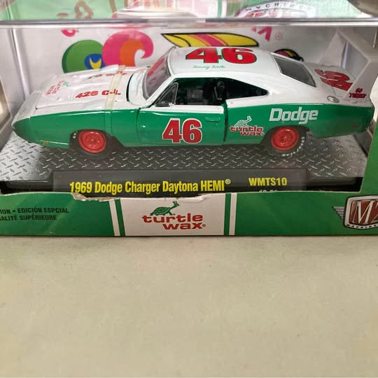 Collectible diecast model car, green/white 1969 Dodge Charger Daytona with #46