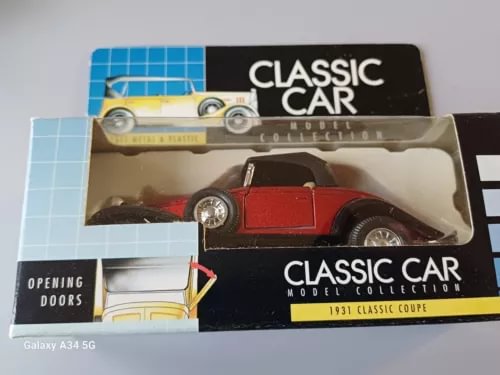 1931 classic coupe diecast car model, red with openable doors, shown in box