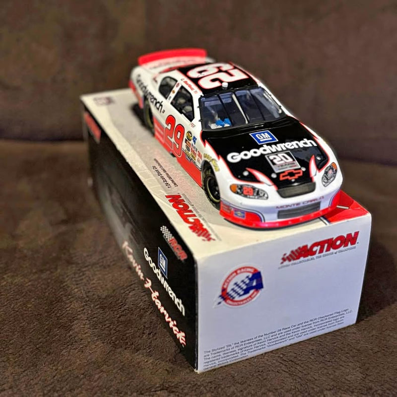 2005 Kevin Harvick Goodwrench diecast race car in 1/24 box, white with red accents