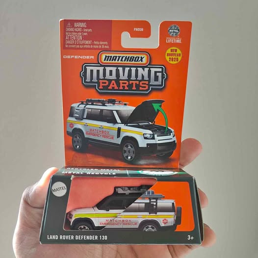 Matchbox Moving Parts diecast Land Rover Defender 130 toy car in retail box