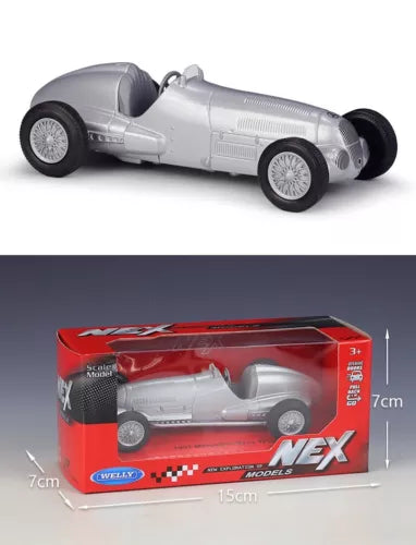 Silver 1:36 alloy diecast Mercedes-Benz W125 model car in red display box