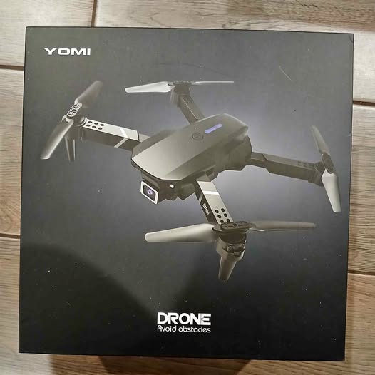 YOMI drone retail box with illustrated quadcopter and four propellers