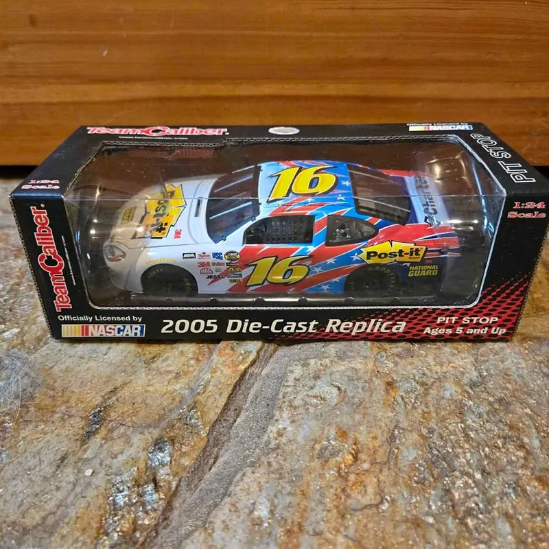 1:24 die-cast NASCAR car replica in box, #16 Post-it design with red, white, blue