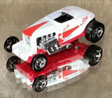 Max Steel Roadster DieCast Model Car 1:64 White/Red Loose EUC Parts