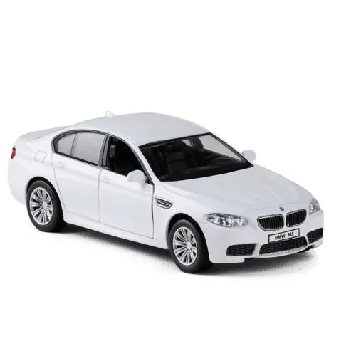 White BMW M5 diecast model car, 1/36 scale with pull-back action