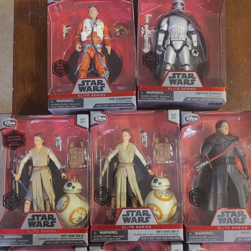 Star Wars diecast figure lot of 8 in red retail boxes, boxed characters