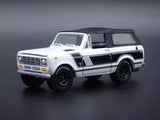 1979 79 INTERNATIONAL SCOUT II W/ HITCH 1:64 SCALE DIORAMA DIECAST MODEL CAR Toy