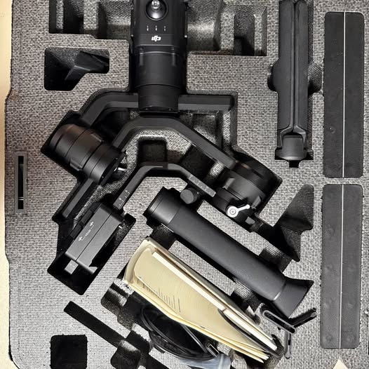 DJI Ronin-S gimbal stabilizer with camera mount