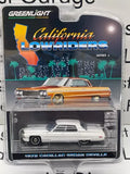 GREENLIGHT 1972 Cadillac Sedan Deville White 1:64 Diecast California Lowriders Toy