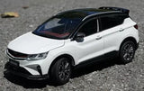 1/18 scale white SUV diecast car model toy with black wheels and trim