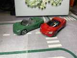 2-pack diecast coupe cars, green and red OPEL Speedster models