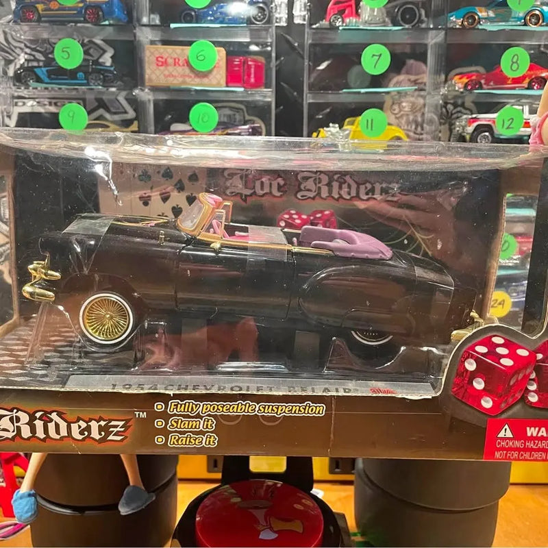 Loc Riderz 1/24 diecast car model in window box packaging