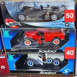 1/18 diecast model car set in display box, red and dark cars