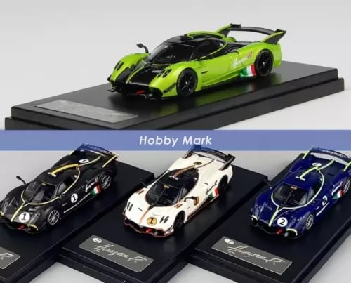 1:64 diecast supercar model set with green, black, white, and blue cars on display