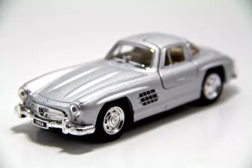 Kinsmart 1954 Mercedes-Benz 300 SL coupe diecast model toy, silver