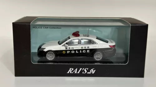 1:64 scale police car alloy diecast model, white roof and black body