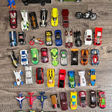 49 metal diecast cars planes mostly hot wheels 1990?s 2000?s READ DESCRIPTIONCoraopolis PA