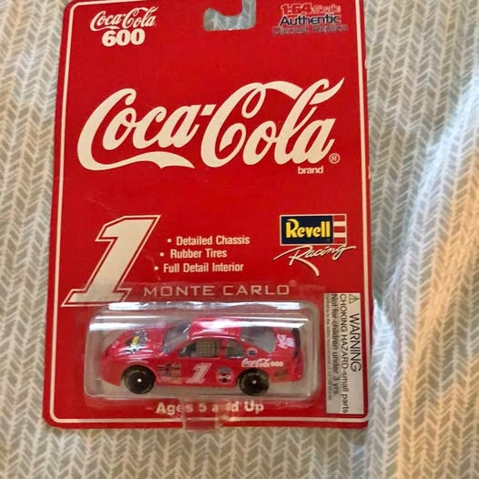 1:64 Coca-Cola #1 diecast racing car replica in retail box, red Monte Carlo