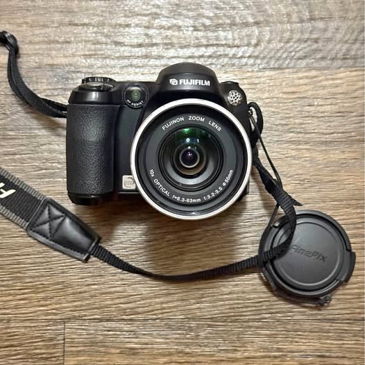 Fujifilm Finepix S5200 Digital Camera W/ XD Reader Monroe WA Drone