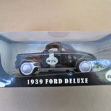 Maisto WIX Filter 1939 Ford Deluxe 2 door 1:18 Scale Diecast Car Cedar MN