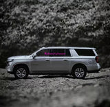 Masdi 1:64 Silver Suburban Full Size SUV Sports Model Diecast Metal Car Toy