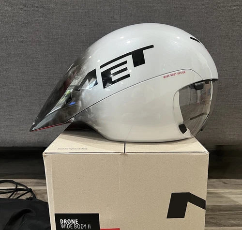 New! 2025 Met Drone Wide Body II Team UAE Limited Edition Racing Tri TT Medium_ Drone