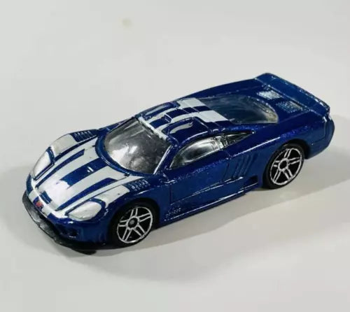 Hot Wheels 1:64 blue diecast sports car with white racing stripes